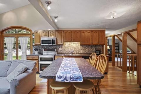 22 Cold Spring Rd, North Reading, MA 01864 photo 9