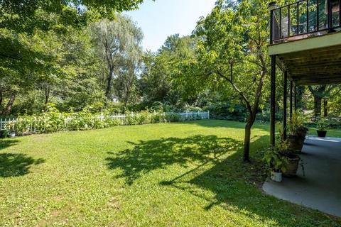 85 Canterbury Ln, Needham, MA 02492 photo 25