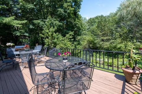 85 Canterbury Ln, Needham, MA 02492 photo 20