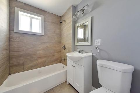 18 Dresden St, Springfield, MA 01109 photo 15