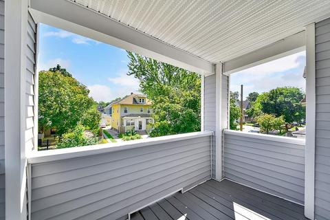 18 Dresden St, Springfield, MA 01109 photo 19