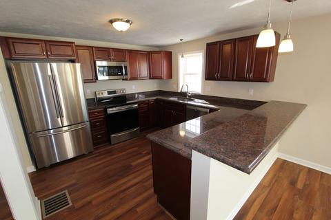 41 Bittersweet Blvd, Worcester, MA 01607 photo 2