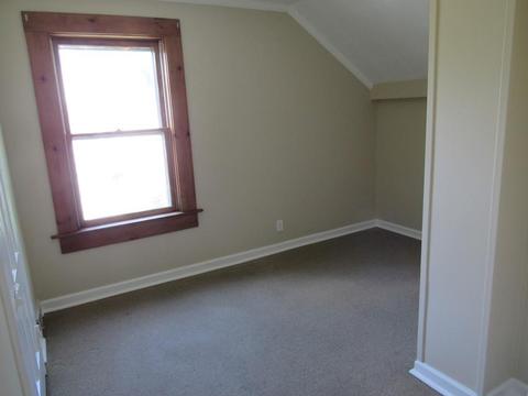 65 Ferry St, Easthampton, MA 01027 photo 11