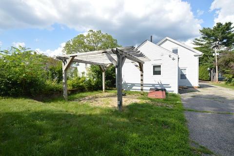 9 Slater St, Webster, MA 01570 photo 5