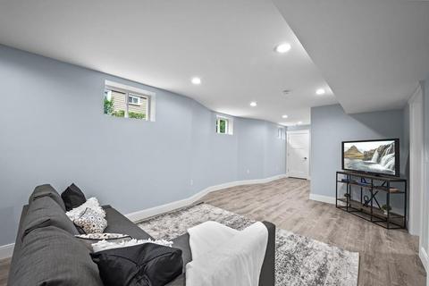 85 Everett St #1, Arlington, MA 02474 photo 33
