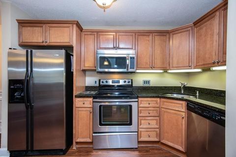 300 Brookside #E, Andover, MA 01810 photo 2