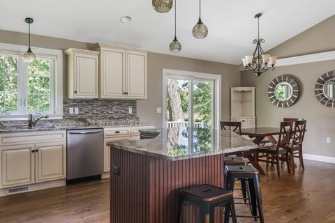 12 Landers Rd, Attleboro, MA 02703 photo 4