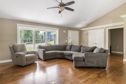 12 Landers Rd, Attleboro, MA 02703 photo 7