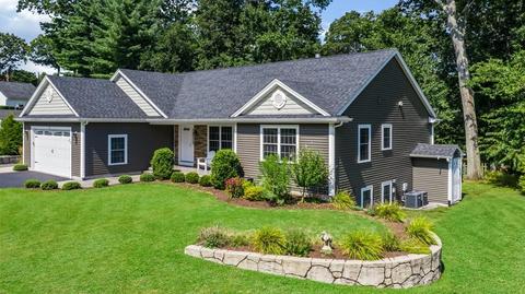 12 Landers Rd, Attleboro, MA 02703 photo 2