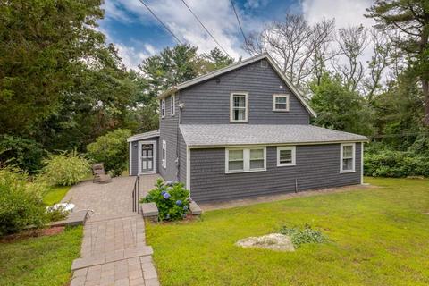 11 Kent Rd, Gloucester, MA 01930 photo 3