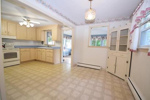 192 E High St, Avon, MA 02322 photo 8