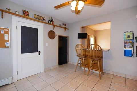 10 Appleton St, Saugus, MA 01906 photo 8