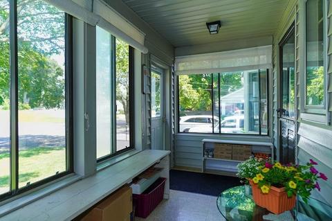 10 Appleton St, Saugus, MA 01906 photo 2