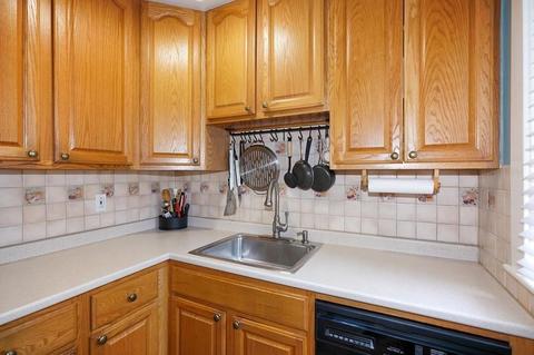 10 Appleton St, Saugus, MA 01906 photo 7