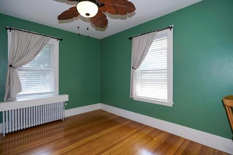 10 Appleton St, Saugus, MA 01906 photo 12
