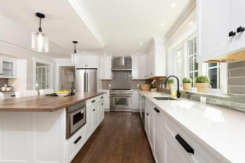 28 Dana Rd, Reading, MA 01867 photo 6