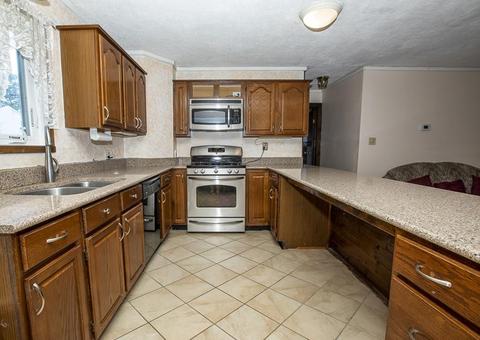 226 Hyde St, Fall River, MA 02720 photo 7