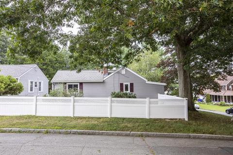 226 Hyde St, Fall River, MA 02720 photo 3