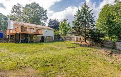 81 Bairdcrest Rd, Springfield, MA 01118 photo 26