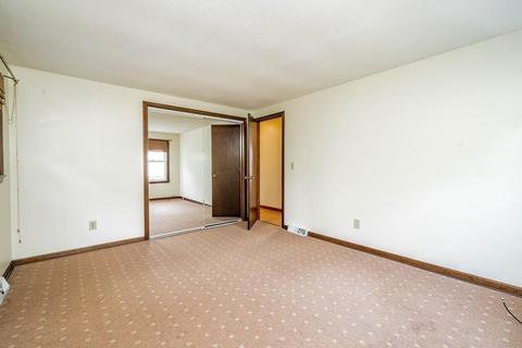 81 Bairdcrest Rd, Springfield, MA 01118 photo 17