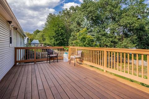 81 Bairdcrest Rd, Springfield, MA 01118 photo 8