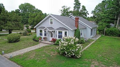 10 Cape Ave, Wareham, MA 02571 photo 3