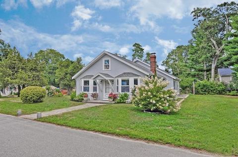 10 Cape Ave, Wareham, MA 02571 photo 2