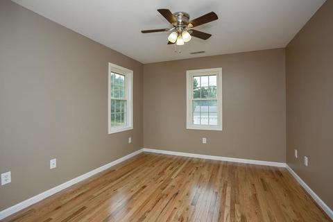 31 Delaware Ave, Springfield, MA 01119 photo 16