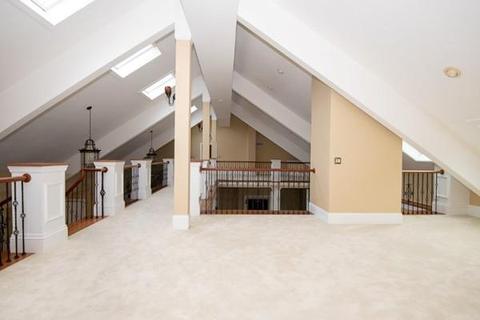 10 Macomber Ln, Framingham, MA 01702 photo 27