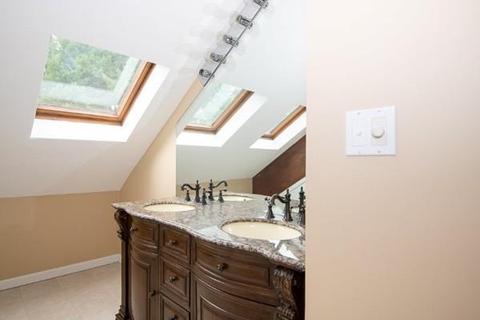 10 Macomber Ln, Framingham, MA 01702 photo 29