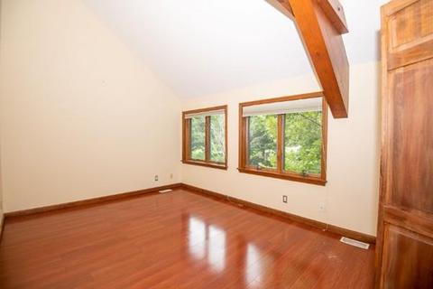 10 Macomber Ln, Framingham, MA 01702 photo 34