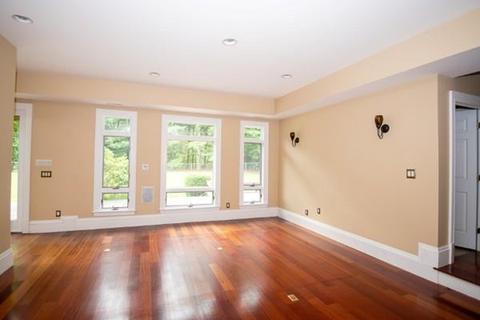 10 Macomber Ln, Framingham, MA 01702 photo 19