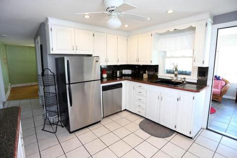 128 Derryfield Ave, Springfield, MA 01118 photo 11
