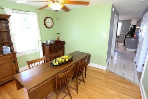 128 Derryfield Ave, Springfield, MA 01118 photo 15