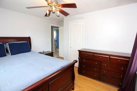 128 Derryfield Ave, Springfield, MA 01118 photo 19