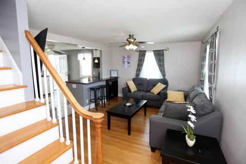 128 Derryfield Ave, Springfield, MA 01118 photo 6