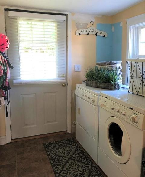 46 Taft Ave, Mendon, MA 01756 photo 13