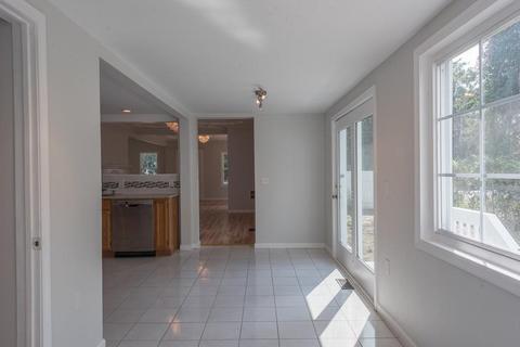 124 Myrtle St, Springfield, MA 01151 photo 6