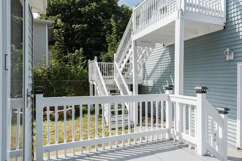 124 Myrtle St, Springfield, MA 01151 photo 17