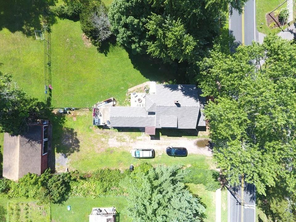  123 Maple St, Somers, CT 06071 photo 2