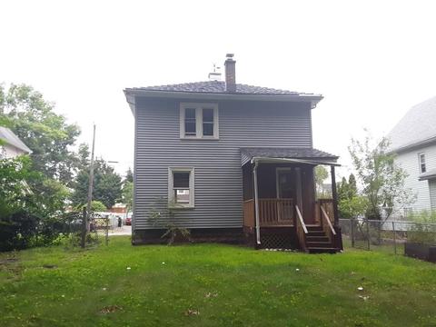 23 Bevier St, Springfield, MA 01107 photo 2