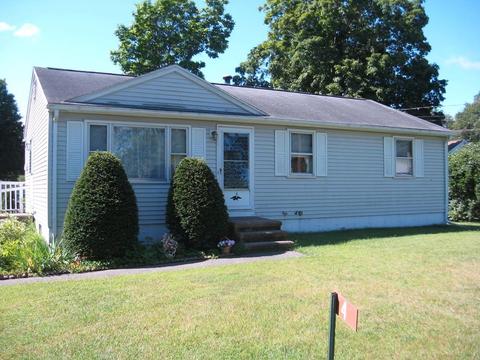 4 Dora St, Ware, MA 01082 photo 1