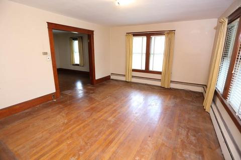 58 Bourne St, Palmer, MA 01080 photo 11