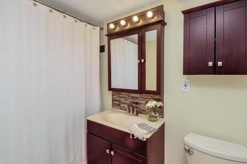477 E Sixth St, Boston, MA 02127 photo 10