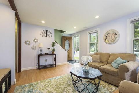 1012 Old Stage Rd, Centerville, MA 02632 photo 3