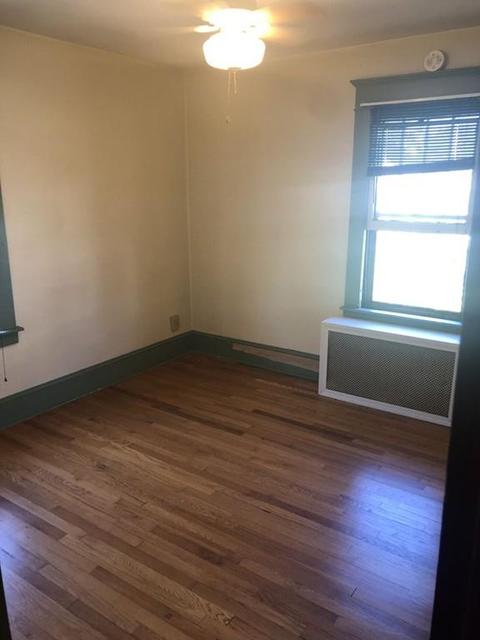 446 Carew St, Springfield, MA 01104 photo 24