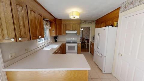 14 Upland Rd, Atkinson, NH 03811 photo 4