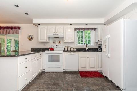 40 Trinity Way, Dracut, MA 01826 photo 13