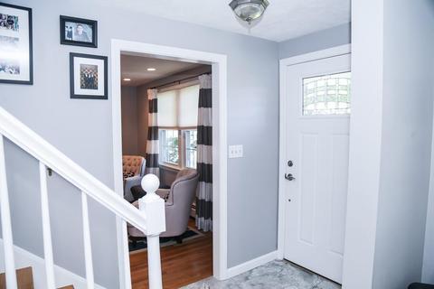 4 Locksley Rd, Danvers, MA 01923 photo 13