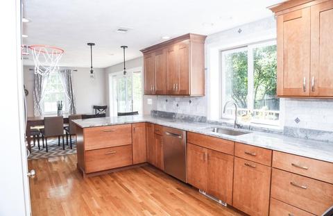 4 Locksley Rd, Danvers, MA 01923 photo 7